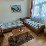 Hotel House Pater 3*