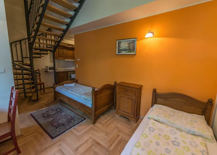 House Pater Hotel 3*